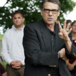 Rick Perry S Lawyers Ask Court To Throw Out His Indictment